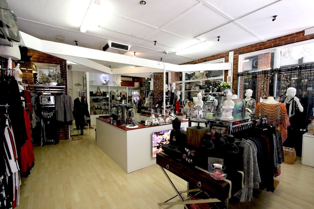 DSilvas of Warrandyte | clothing store | 2/252 Yarra St, Warrandyte VIC 3113, Australia | 0398444475 OR +61 3 9844 4475