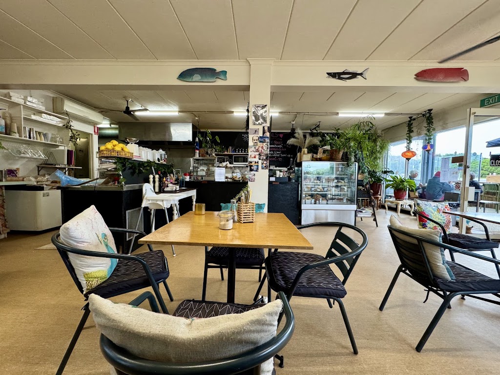 Mishkas Cafe | 87 Great Ocean Rd, Aireys Inlet VIC 3231, Australia | Phone: 0428 379 790