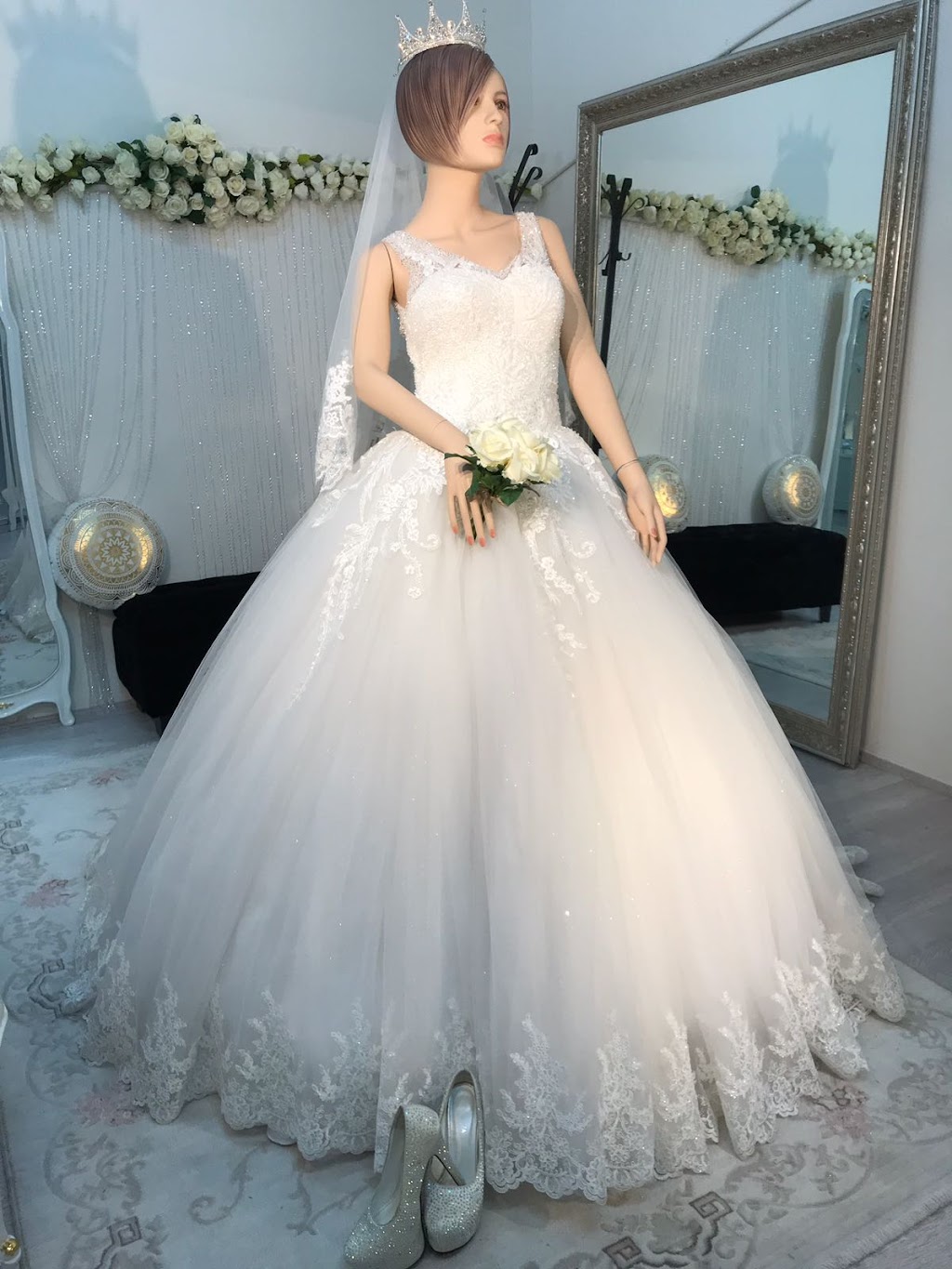 D Bridal Collection | clothing store | 14 Solo Cres, Fairfield NSW 2165, Australia | 0411135913 OR +61 411 135 913