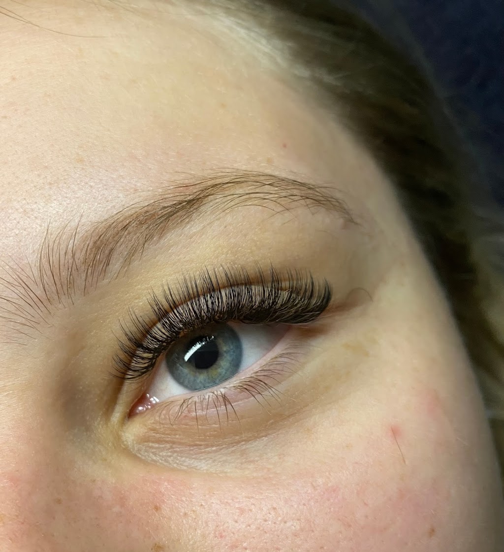 The Lash and Beauty Lounge | 12 MacLean Ln, Camden Park NSW 2570, Australia | Phone: (02) 4655 9908