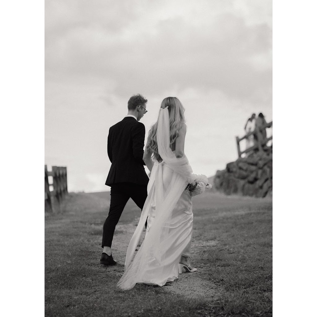 Pearl Button Bridal | 495 Woodburn Rd, Morton NSW 2538, Australia | Phone: 0431 794 307