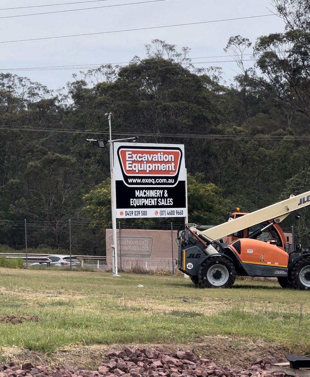 Excavation Equipment Blacksoil | 1662 Warrego Hwy, Karrabin QLD 4306, Australia | Phone: (07) 4600 9660