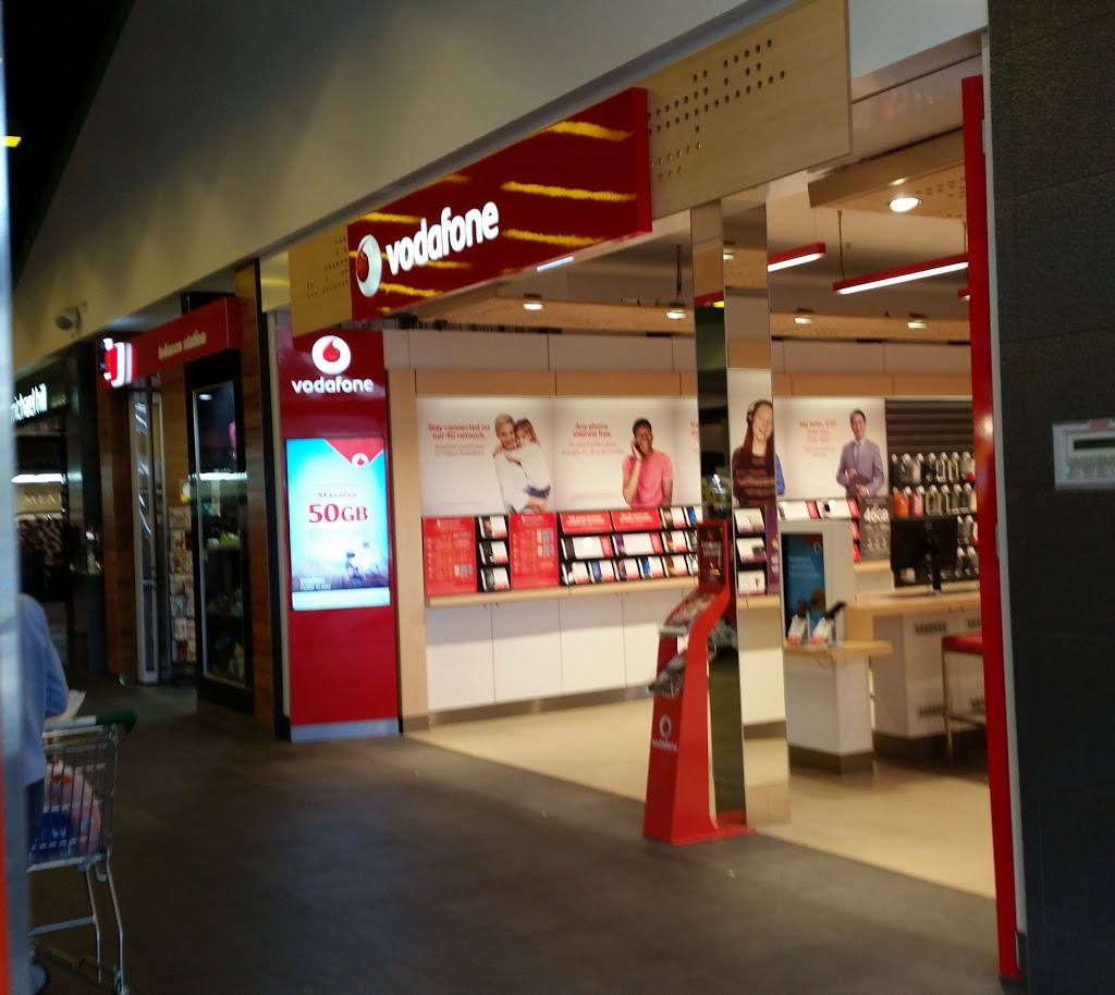 Vodafone Partner - Craigeburn | store | Shop COO-07 Craigieburn Central Shopping Centre, 340 Craigieburn Rd, Craigieburn VIC 3064, Australia | 0393330271 OR +61 3 9333 0271