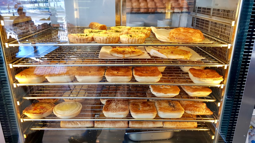 Narrandera Bakery | 3/108 East St, Narrandera NSW 2700, Australia | Phone: (02) 6959 3677