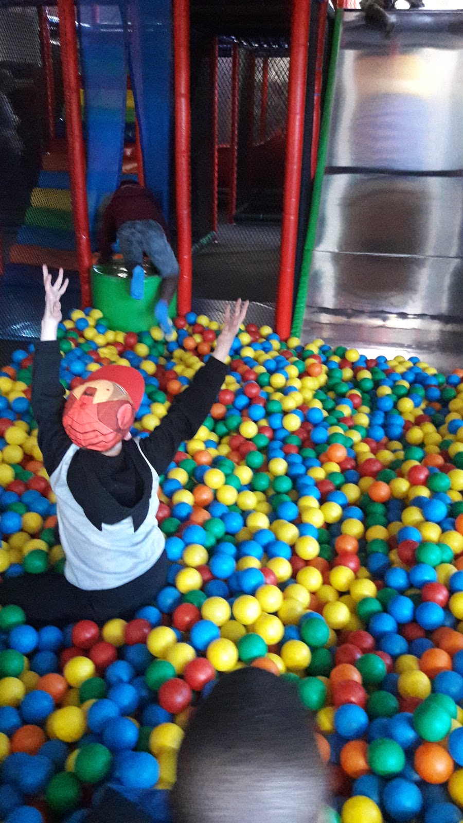 Lets Play Indoor Playground | Canberra | 7/50 Curran Dr, Nicholls ACT 2913, Australia | Phone: (02) 6162 1112