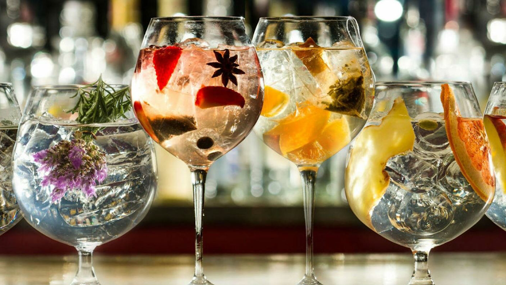 Sin Gin Distillery | 124 Lennard St, Herne Hill WA 6056, Australia | Phone: 0438 998 300