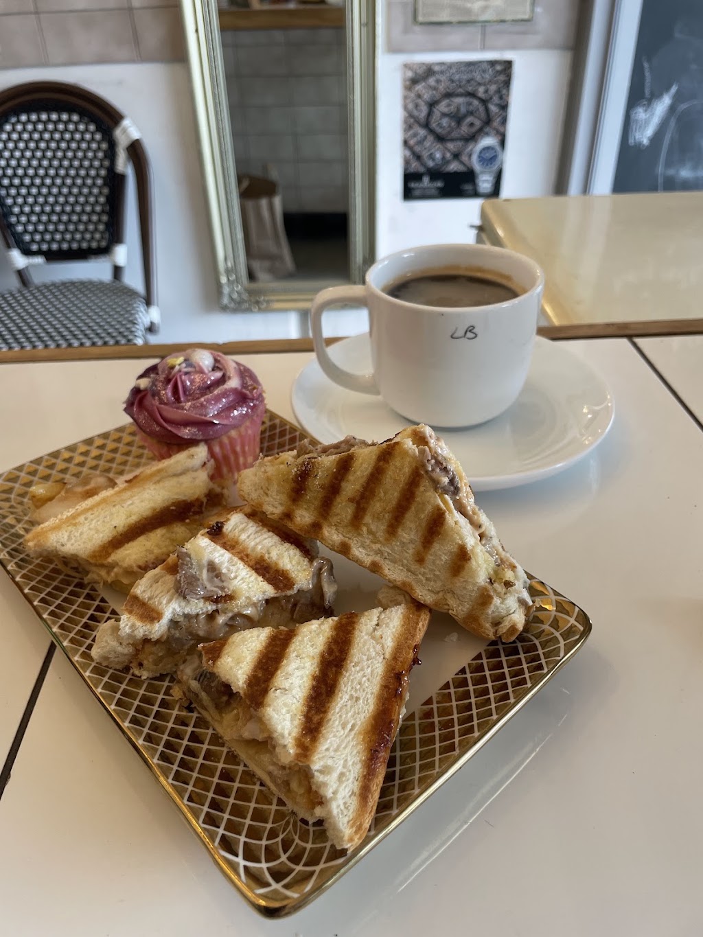 Hope Coffee & Sandwiches | Unit 1/104 Brunker Rd, Adamstown NSW 2289, Australia | Phone: 0400 180 001