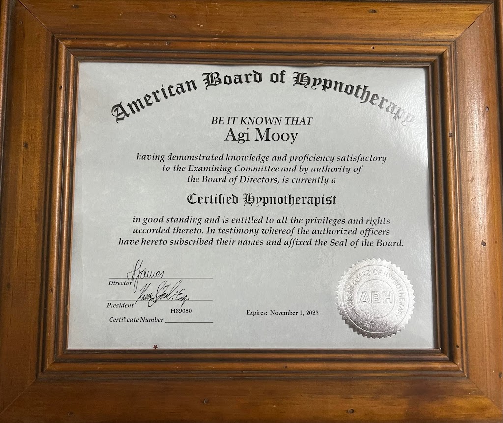 Agi Mooy Hypnotherapy | 17 Rookes Rd, Salt Ash NSW 2318, Australia | Phone: 0417 238 378