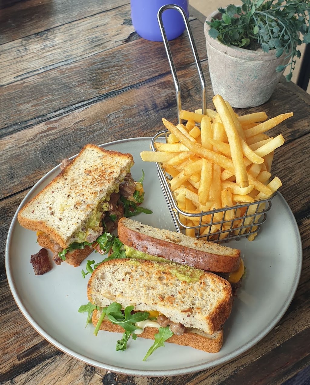 THE ORCHARD HILLS CAFE | 1794-1802 The Northern Rd, Orchard Hills NSW 2750, Australia | Phone: 0451 798 132