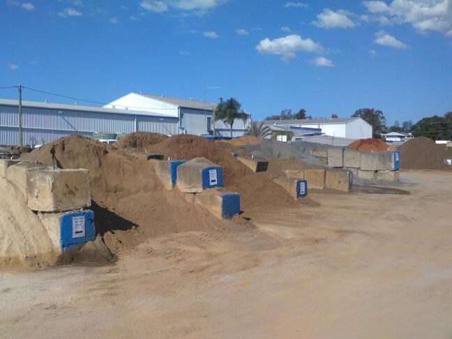 Raceview Sand & Gravel | 33 Briggs Rd, Raceview QLD 4305, Australia | Phone: (07) 3281 1640