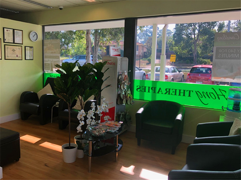 Blacktown Massage -- Yi Hong THERAPIES | Shopping Centre-next to Woolworths, shop 2/13 Ravenhill St, Kings Langley NSW 2147, Australia | Phone: (02) 9838 4151