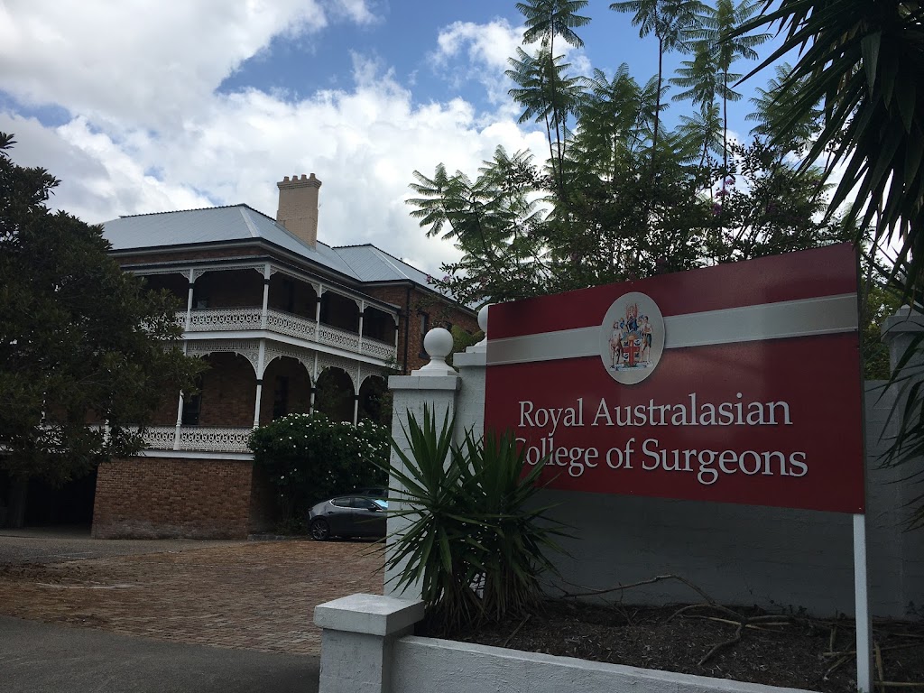 Royal Australasian College of Surgeons - Queensland | level 2/59-69 Shafston Ave, Kangaroo Point QLD 4169, Australia | Phone: (07) 3249 2900