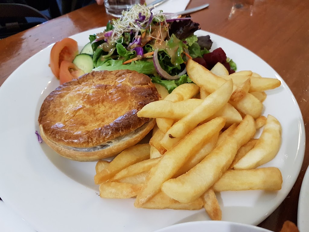 Pie In the Sky | 43 Olinda-Monbulk Rd, Olinda VIC 3788, Australia | Phone: (03) 9751 2128