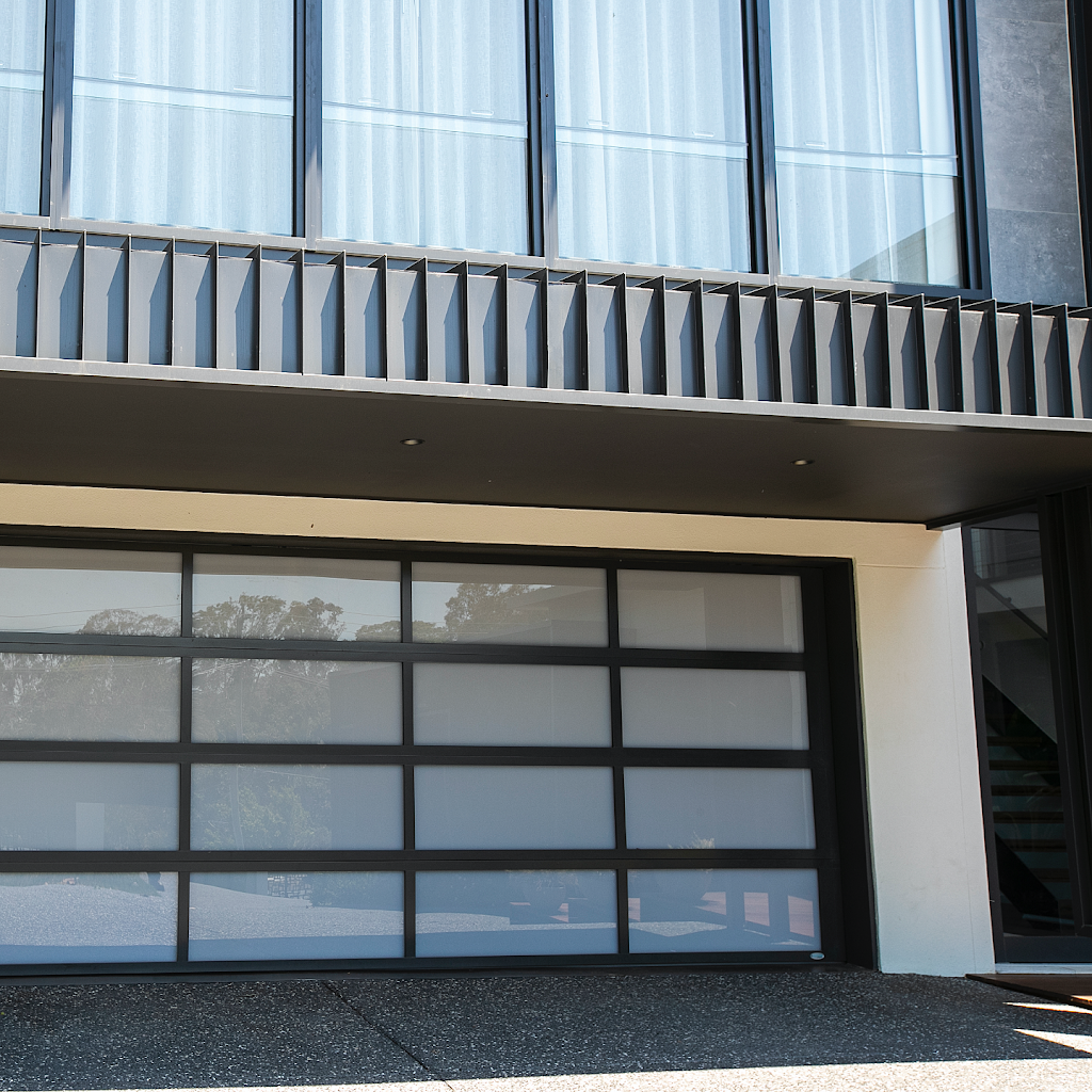 Remote a Door: Garage Doors Brisbane | 11/2-8 Springlands Dr, Slacks Creek QLD 4127, Australia | Phone: (07) 3806 0991