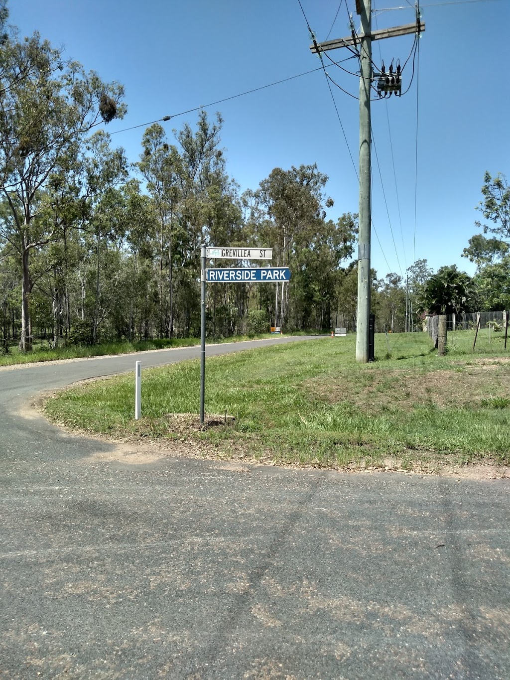 Owanyilla Riverside park | park | 164 Old Hwy Access, Owanyilla QLD 4650, Australia