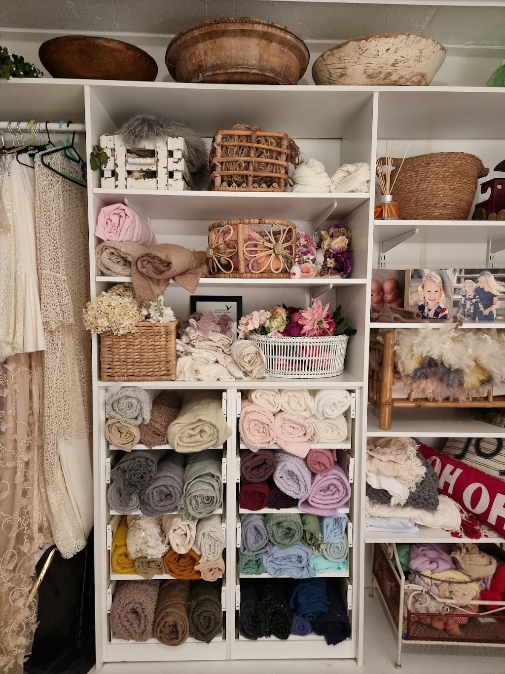 Wonderlust Studios | 8 Kipling Dr, Bateau Bay NSW 2261, Australia | Phone: 0455 440 266