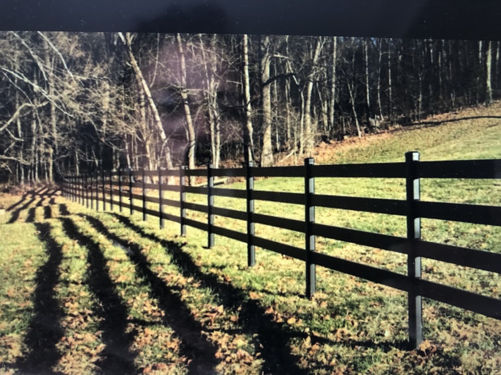 Macedon Ranges Country Timber Gates & Fencing Pty Ltd | park | 267 Sutherlands Rd, Riddells Creek VIC 3431, Australia | 0468701149 OR +61 468 701 149