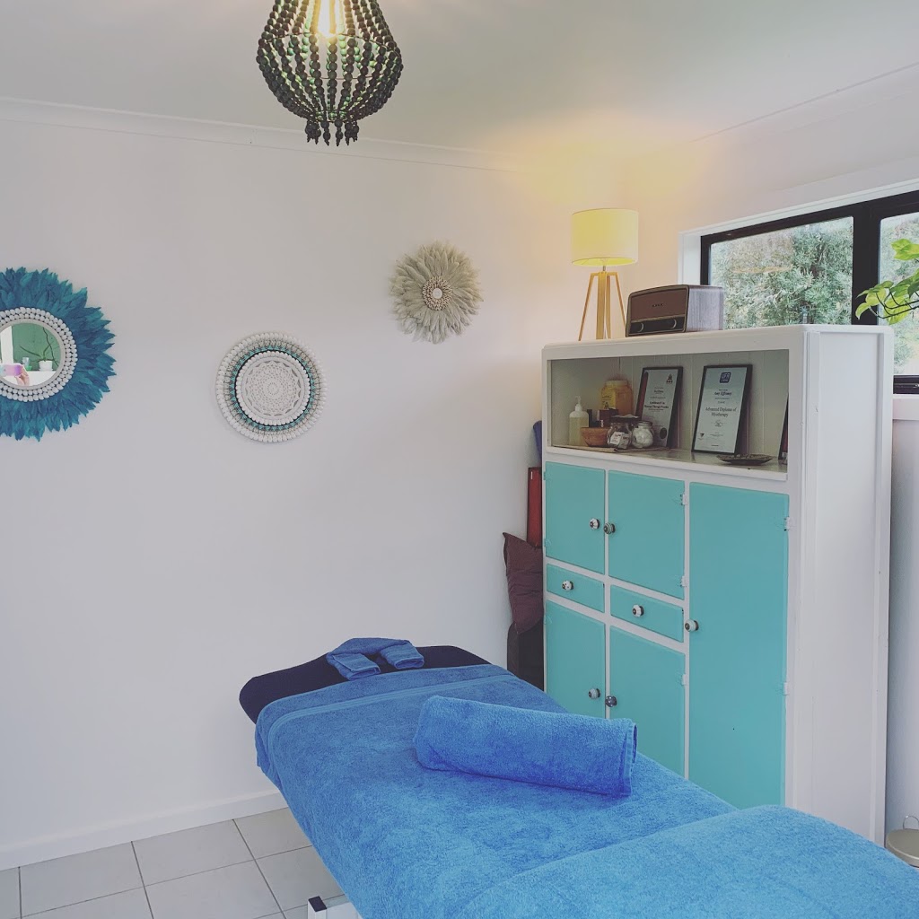 Naturally Balanced Myotherapy | 120 Montrose Ave, Apollo Bay VIC 3233, Australia | Phone: 0401 651 403