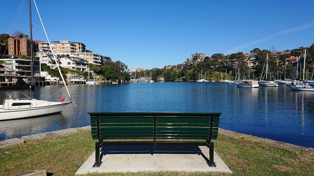 Hunts Lookout | park | Bromley Ave, Cremorne Point NSW 2090, Australia | 0299368100 OR +61 2 9936 8100