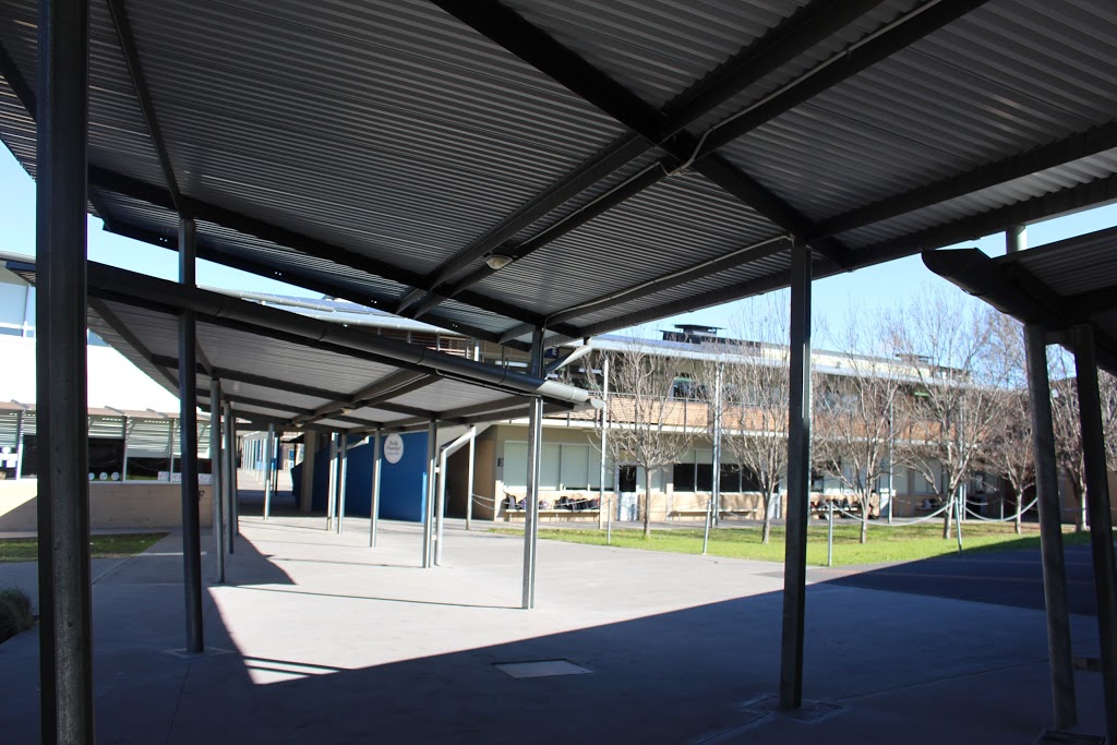 Camden High School | school | 300 Cawdor Rd, Camden NSW 2570, Australia | 0246559191 OR +61 2 4655 9191