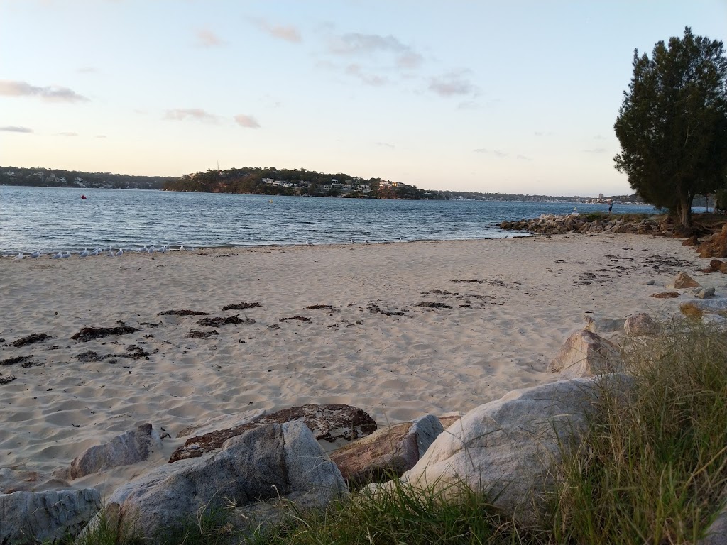 Bonnie Vale Picnic Area | 2 Sea Breeze Ln, Royal National Park NSW 2233, Australia | Phone: 1300 072 757 Bonnie Vale Picnic Area | 2 Sea Breeze Ln, Royal National Park NSW 2233, Australia | Phone: 1300 072 757