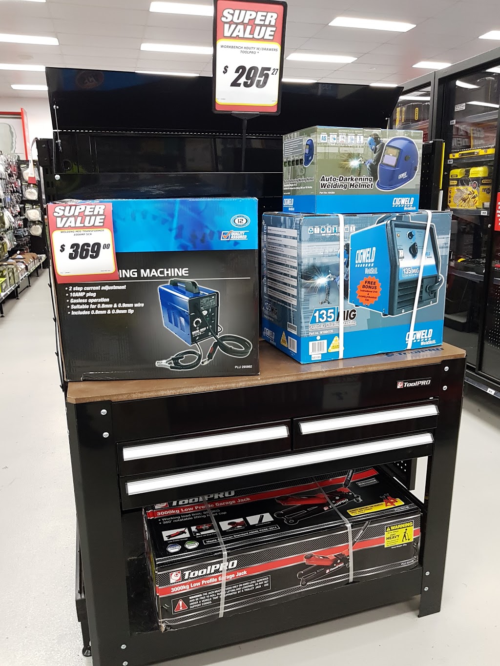 Supercheap Auto Carrum Downs | electronics store | 9/700 Frankston - Dandenong Rd, Carrum Downs VIC 3201, Australia | 0397828305 OR +61 3 9782 8305