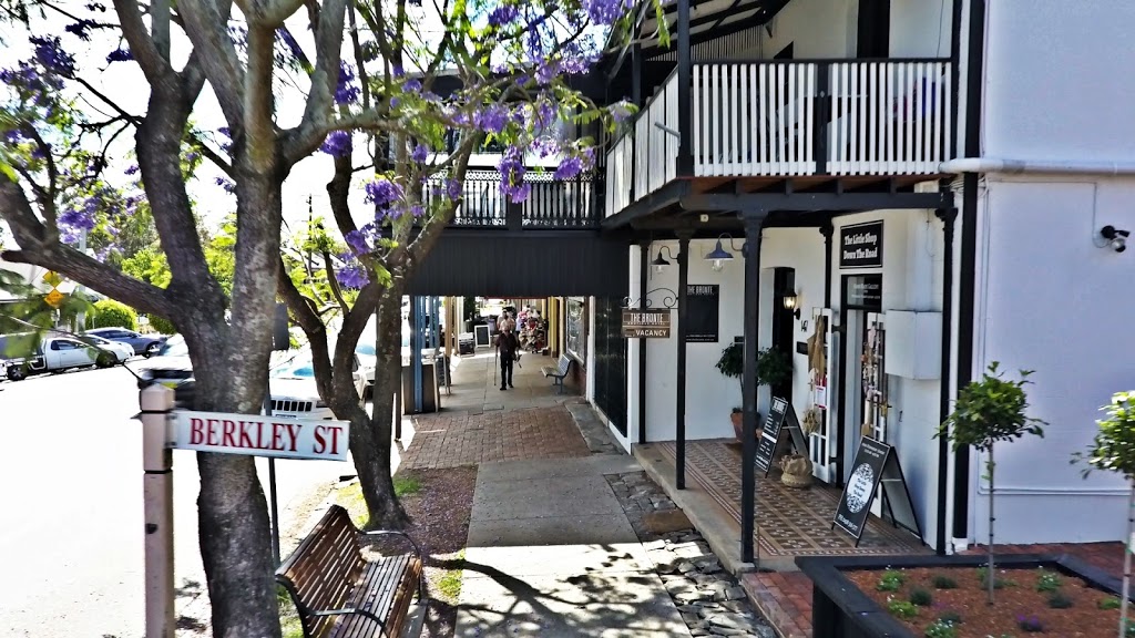 The Bronte Boutique Hotel | lodging | 145-147 Swan St, Morpeth NSW 2321, Australia | 0249346080 OR +61 2 4934 6080