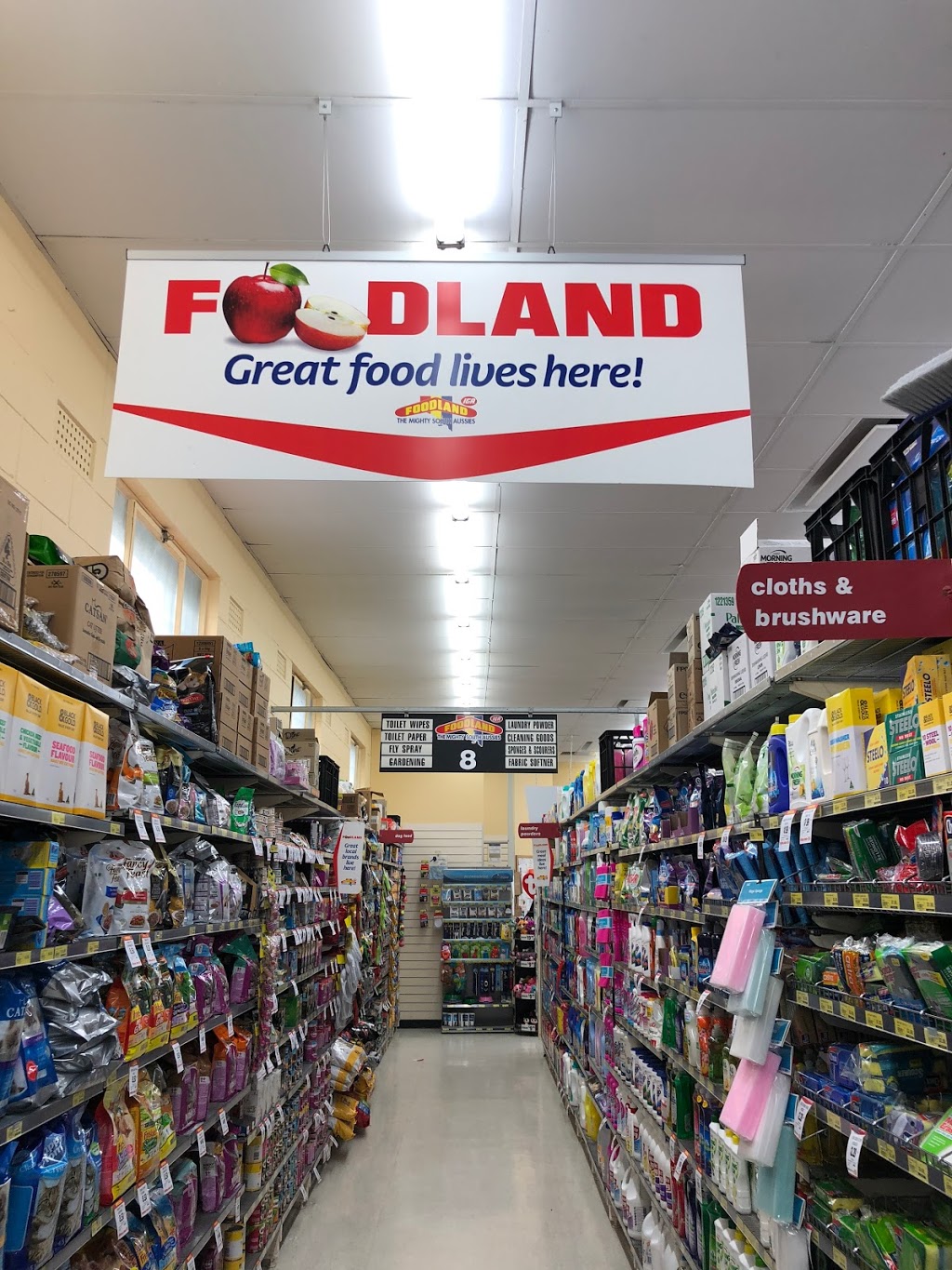 Foodland | supermarket | 57 Murray St, Angaston SA 5353, Australia | 0885642427 OR +61 8 8564 2427