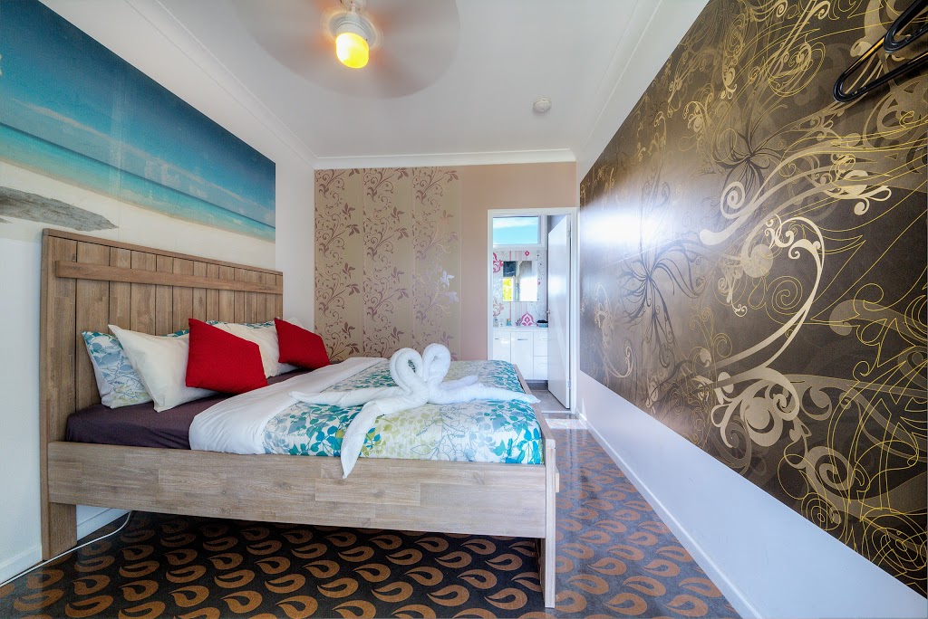 Coral Inn Boutique Hotel | lodging | 14 Maple St, Yeppoon QLD 4703, Australia | 0749392925 OR +61 7 4939 2925