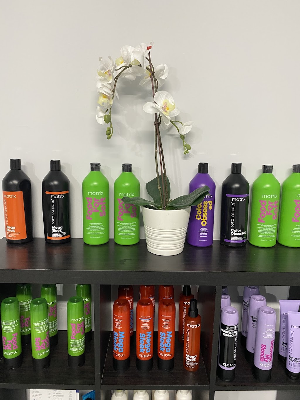 Decent Cut & Colour | 46 Petaluma Cres, Officer VIC 3809, Australia | Phone: 0481 840 027
