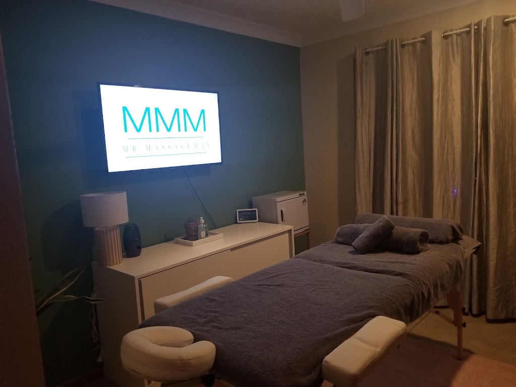 Mr Massage Man | 25 Honeyeater Pl, Tingira Heights NSW 2290, Australia | Phone: 0498 286 794
