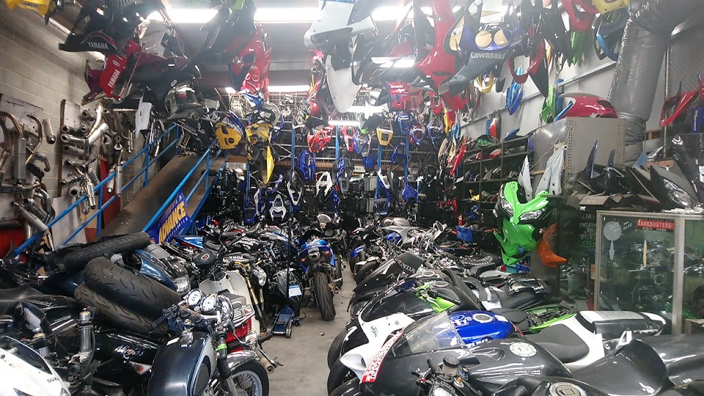 Victorian Motorcycle Wreckers | 52 Mologa Rd, Heidelberg West VIC 3081, Australia | Phone: (03) 9457 1733