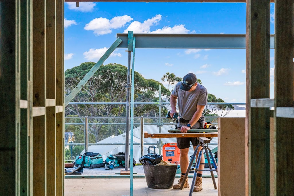 Onform Building | 12 Highview Dr, Dolphin Point NSW 2539, Australia | Phone: 0488 777 163