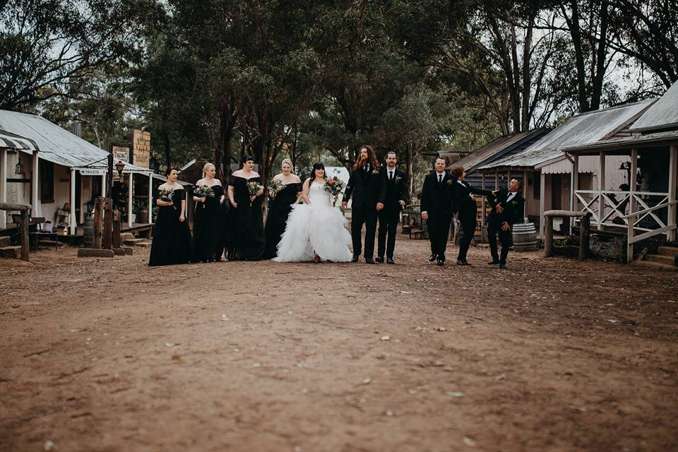 Rustic Weddings Sydney | 20 Rose St, Wilberforce NSW 2756, Australia | Phone: 0427 147 156