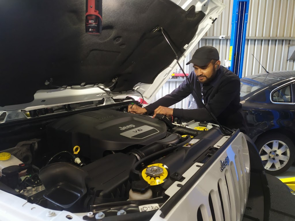 Werribee Windscreen and Car Service Center | 4B Concorde Cres, Werribee VIC 3030, Australia | Phone: 0433 326 780