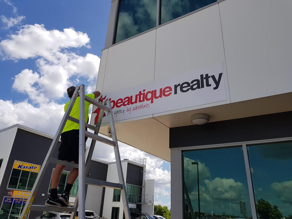 Banners and signs | store | 9/21 Technology Dr, Brookwater QLD 4300, Australia | 0733818181 OR +61 7 3381 8181