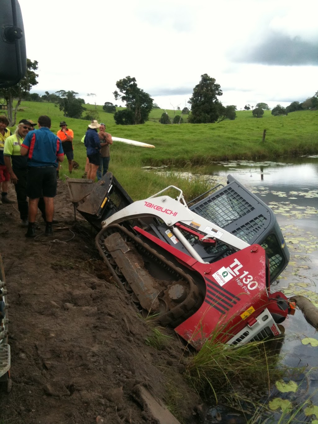 Ross Hopper/Maleny Towing | 65 Bunya St, Maleny QLD 4552, Australia | Phone: 0429 942 492