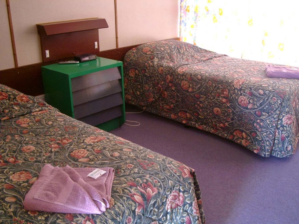 Barraba Motel | lodging | 17 Edward St, Barraba NSW 2347, Australia | 0267821555 OR +61 2 6782 1555
