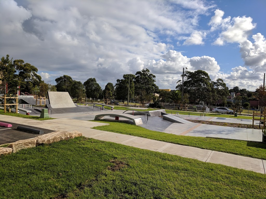 Sydenham Green | park | 53 Railway Rd, Sydenham NSW 2044, Australia | 0293925000 OR +61 2 9392 5000