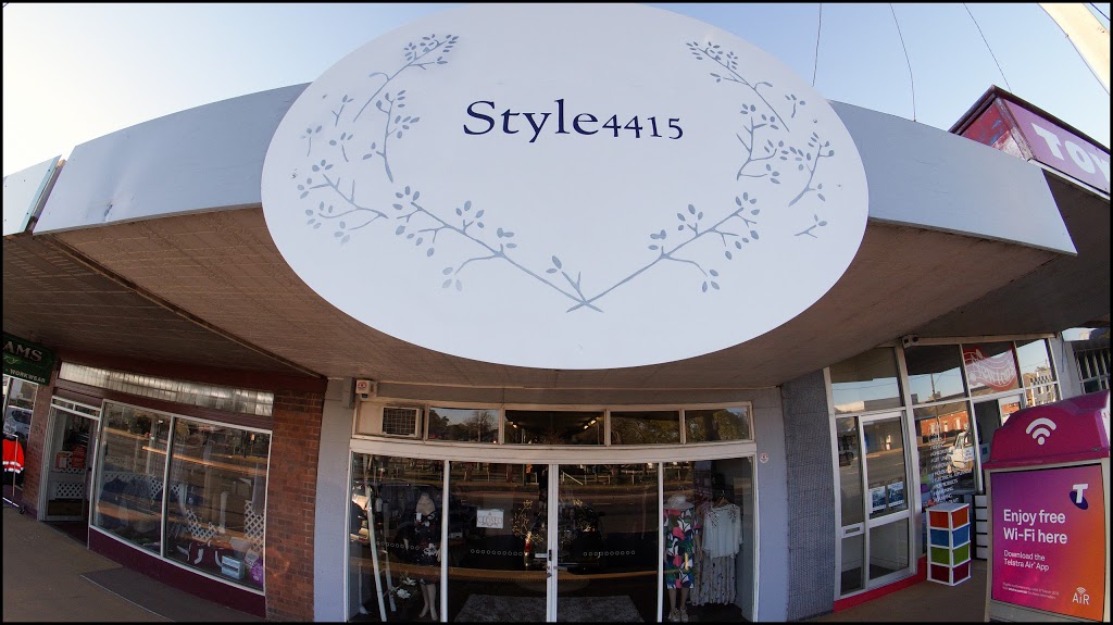 Style 4415 (45 Murilla St) Opening Hours