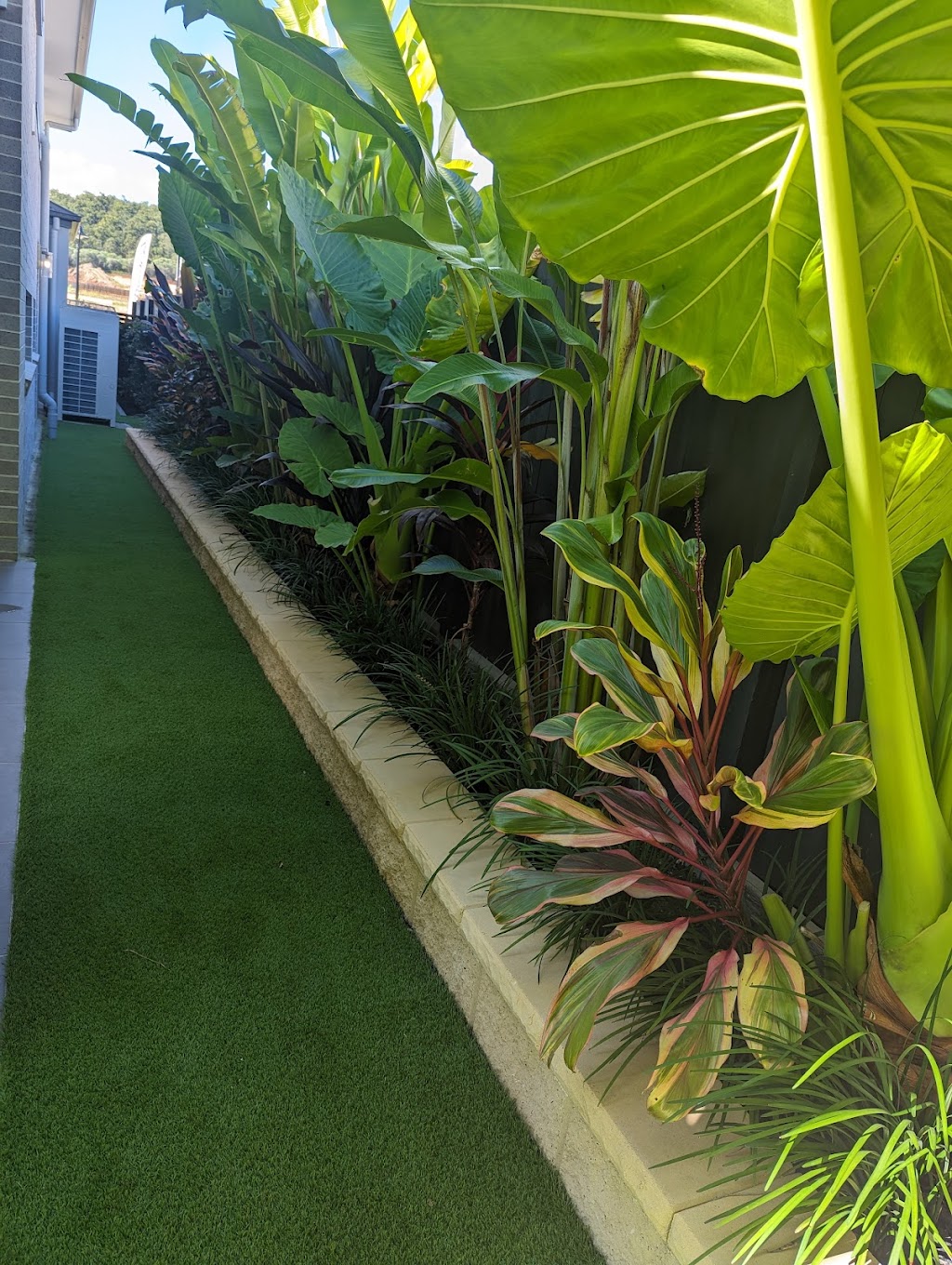 Burbank Homes - White Rock | 25 Foley Wy, White Rock QLD 4306, Australia | Phone: 13 28 72