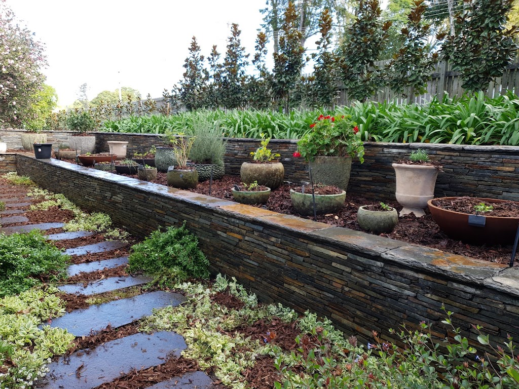 Col Finlay Earthmoving and Landscaping | 5 Jessie Ln, Murphys Creek QLD 4352, Australia | Phone: 0400 991 661