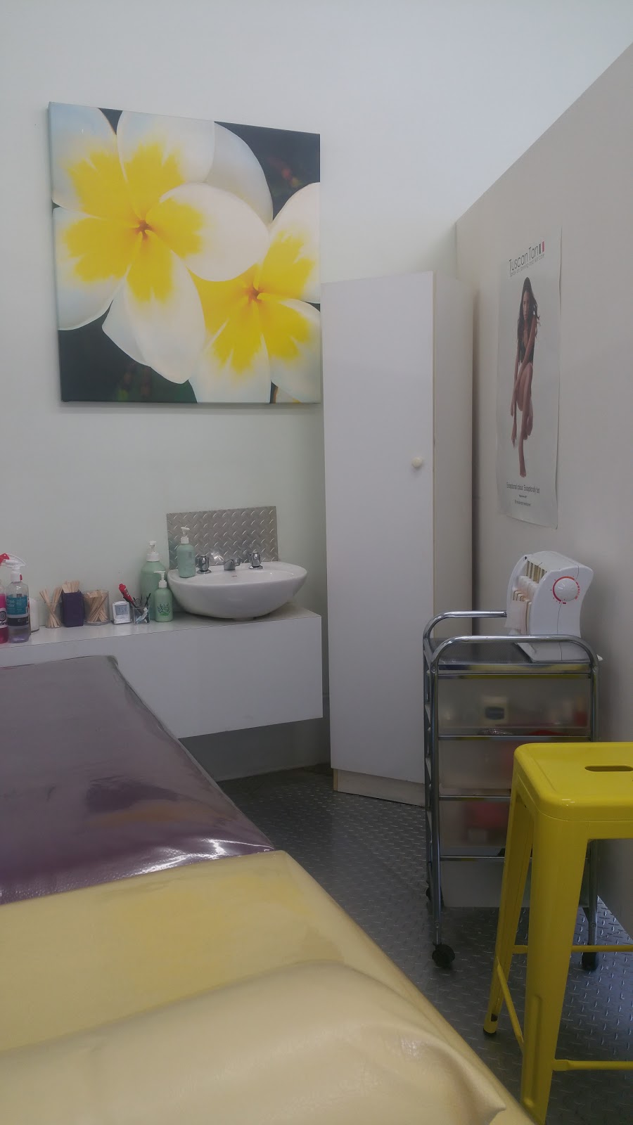 Bodysense Waxing and Tanning | hair care | 608 Balcombe Rd, Black Rock VIC 3193, Australia | 0395890645 OR +61 3 9589 0645
