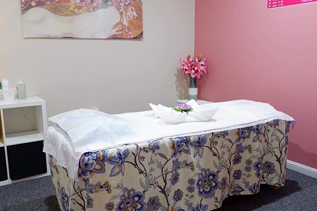 Smiling Massage - St Marys | spa | 89 Queen St, St Marys NSW 2760, Australia | 0296735003 OR +61 2 9673 5003