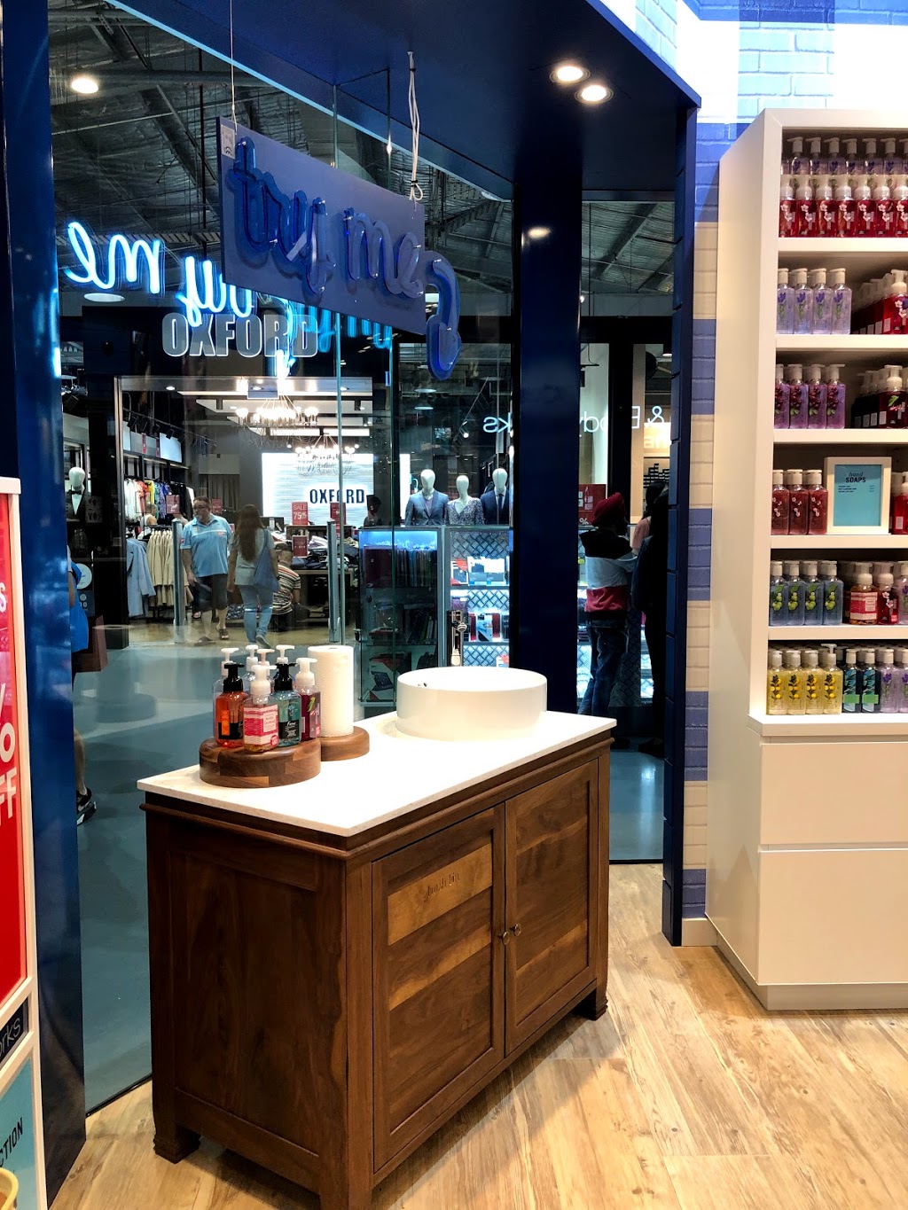 Bath & Body Works DFO - 3 Underwood Rd, Homebush NSW 2140, Australia