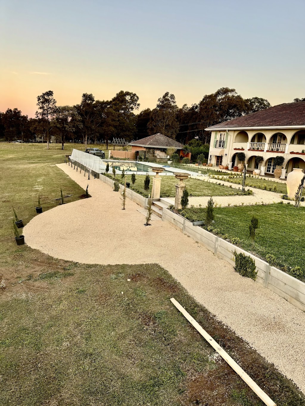 Villa Toscana | 86 Marrowbone Rd, Pokolbin NSW 2320, Australia | Phone: 0434 509 888