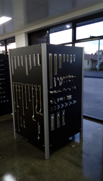 Access Hardware (Hobart) | hardware store | 131 Albert Rd, Moonah TAS 7009, Australia | 0362359000 OR +61 3 6235 9000