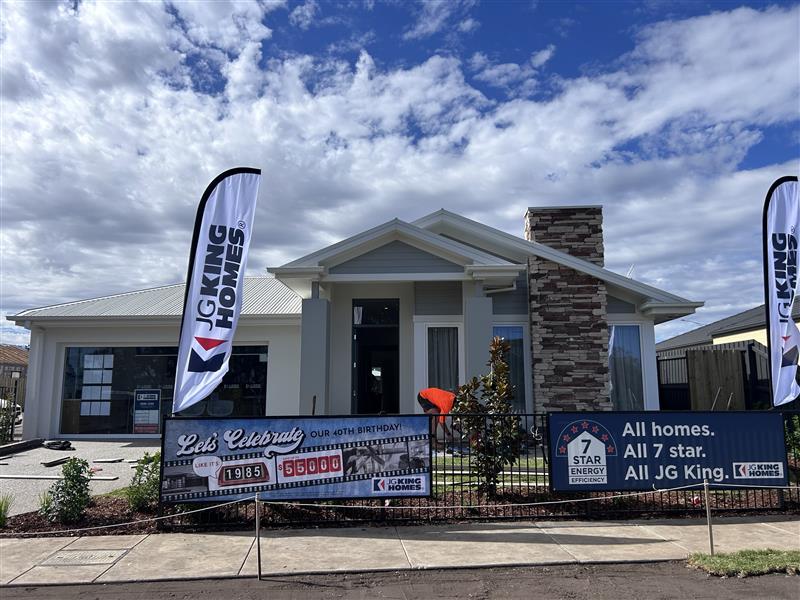 JG King Homes - Warrnambool Display Home (Waldock Way) | 68 Waldock Wy, Warrnambool VIC 3280, Australia | Phone: 1300 545 464