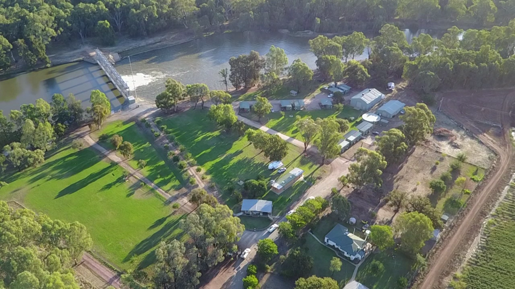 Gogeldrie Weir Park | campground | 1 Gogeldrie Rd, Gogeldrie NSW 2705, Australia | 0269559267 OR +61 2 6955 9267