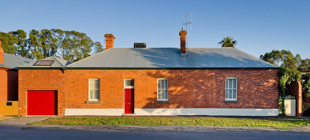 Corvah House | lodging | 10 Johnstone St, Castlemaine VIC 3450, Australia | 0427721196 OR +61 427 721 196